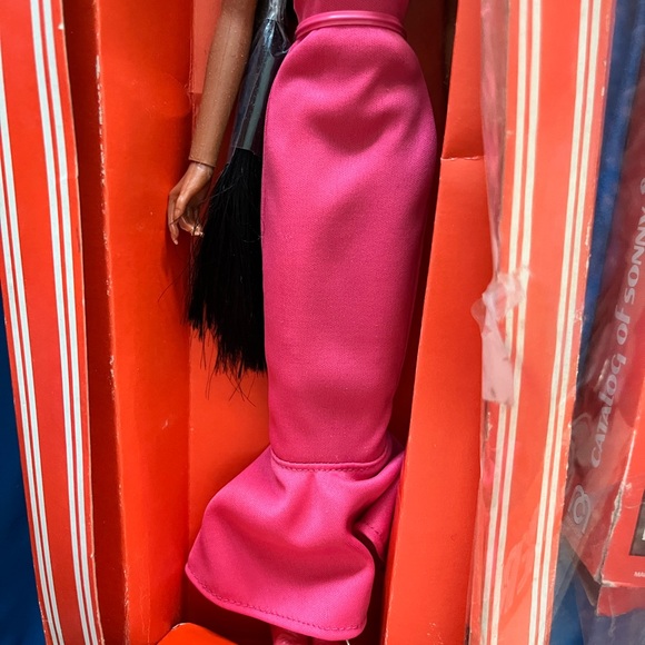 Cher Collection Doll in Vibrant Pink Dress - Picture 4 of 8